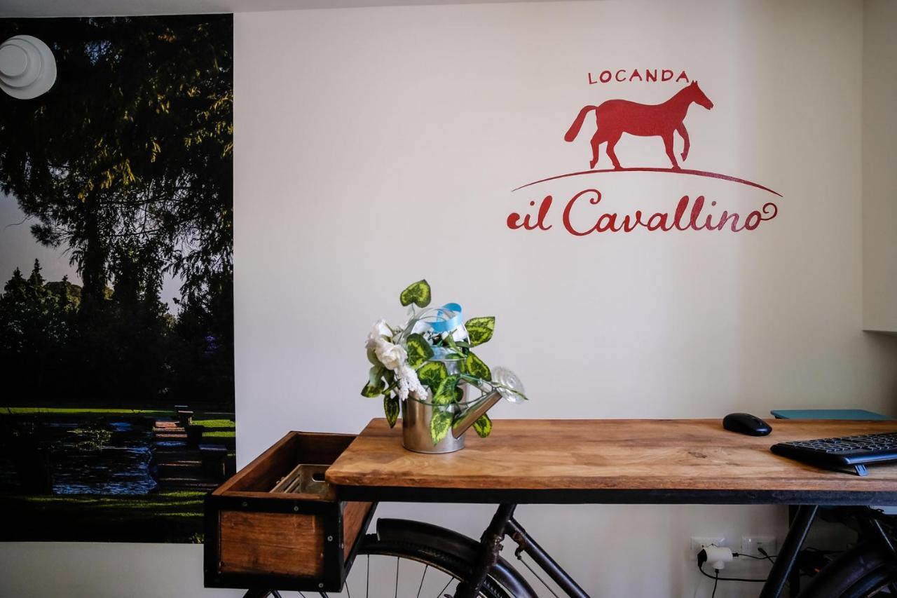 Locanda Il Cavallino Валеджо-суль-Минчо Экстерьер фото